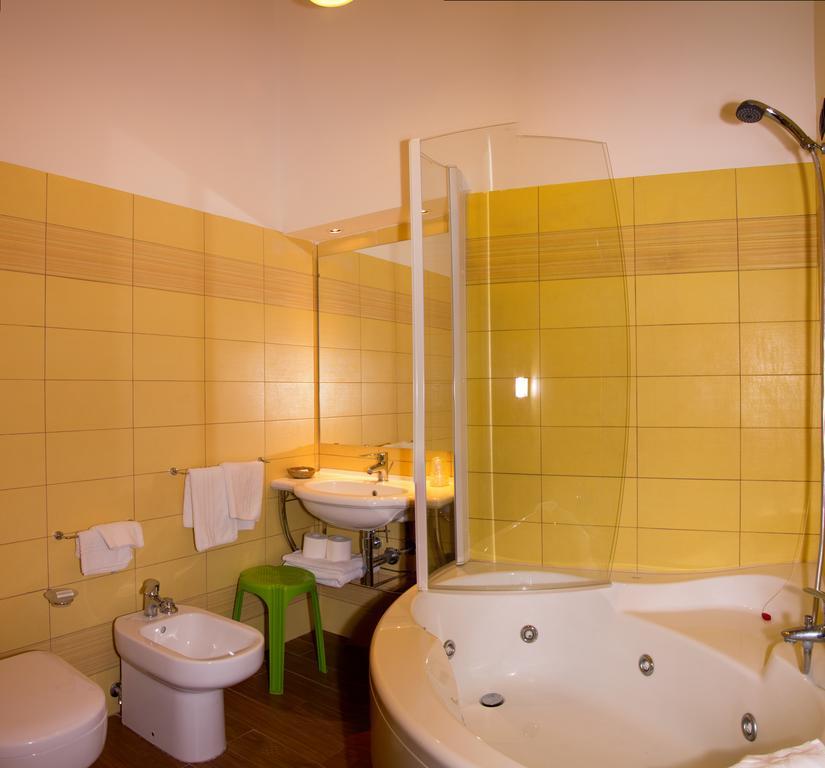 טאורמינה Residence Villa Il Glicine חדר תמונה