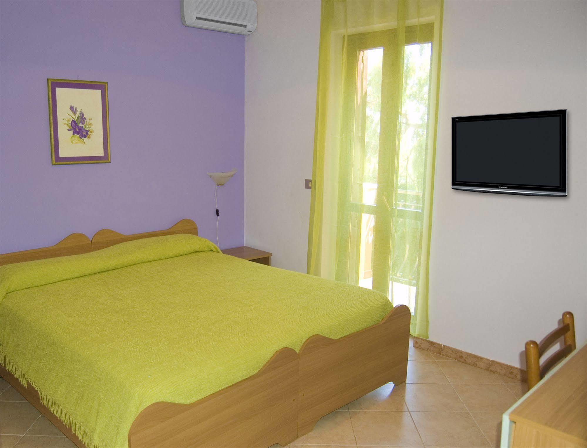 טאורמינה Residence Villa Il Glicine מראה חיצוני תמונה